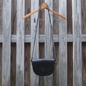 NWOT American Eagle Genuine Leather Black Saddle Bag Crossbody